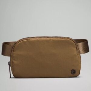 Lululemon everywhere Belt Bag Artifact